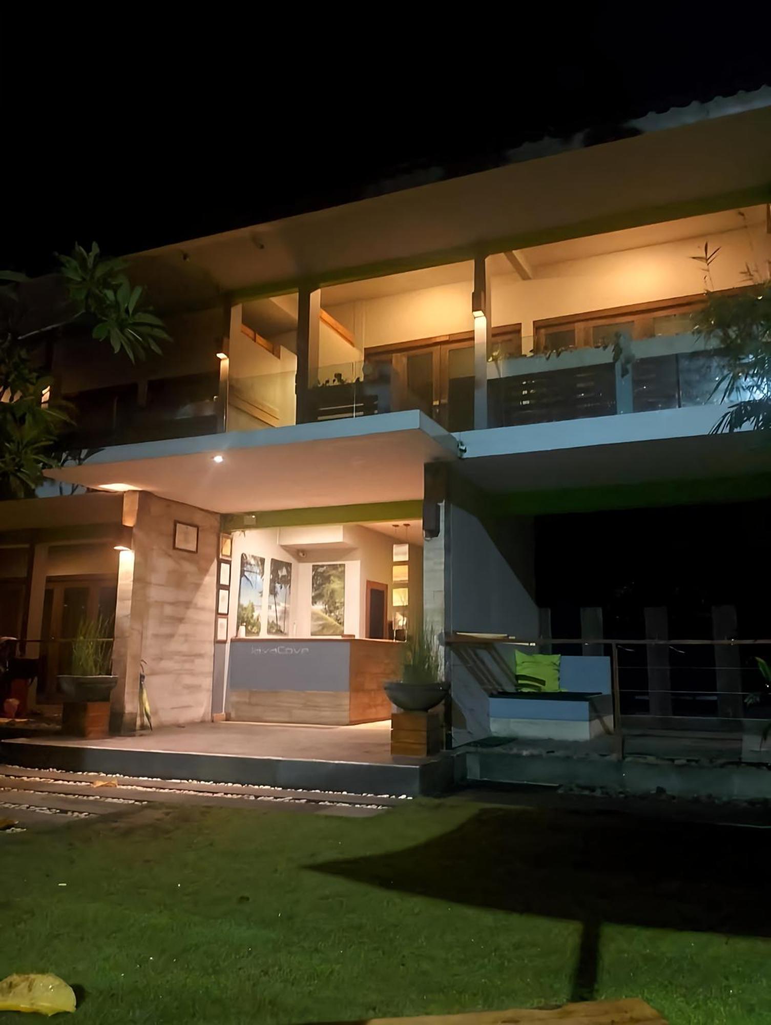 Javacove Beach Hotel Batukaras Eksteriør billede
