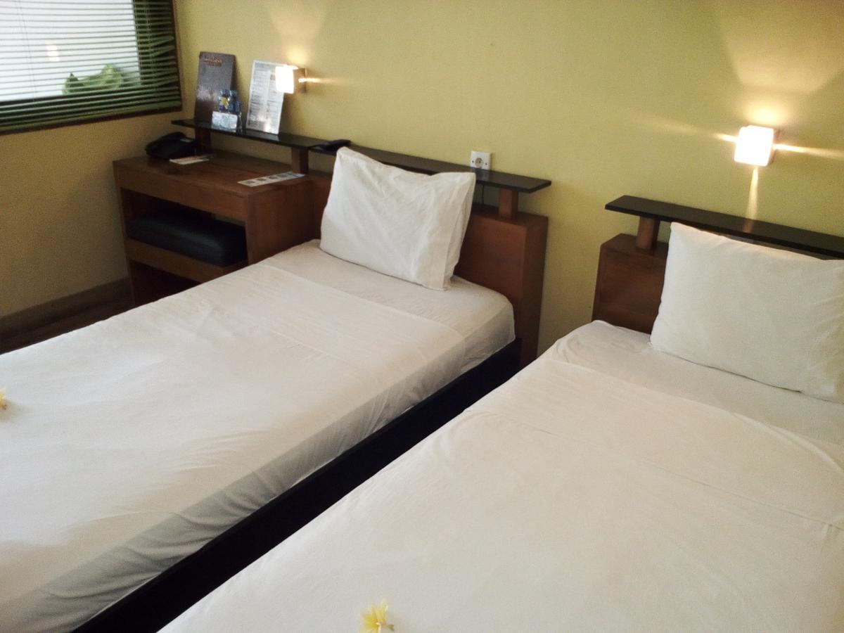 Javacove Beach Hotel Batukaras Eksteriør billede